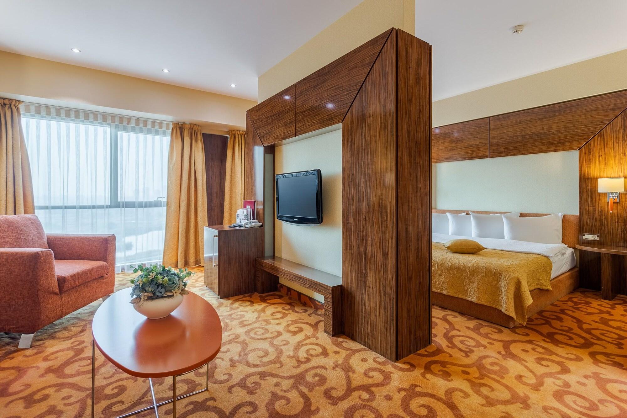 Rin Grand Hotel