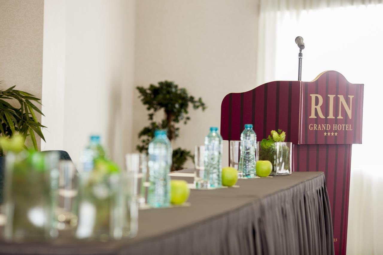 Rin Grand Hotel 4*