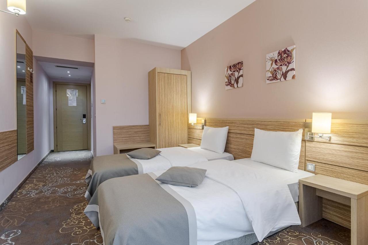 Hotel Rin Grand